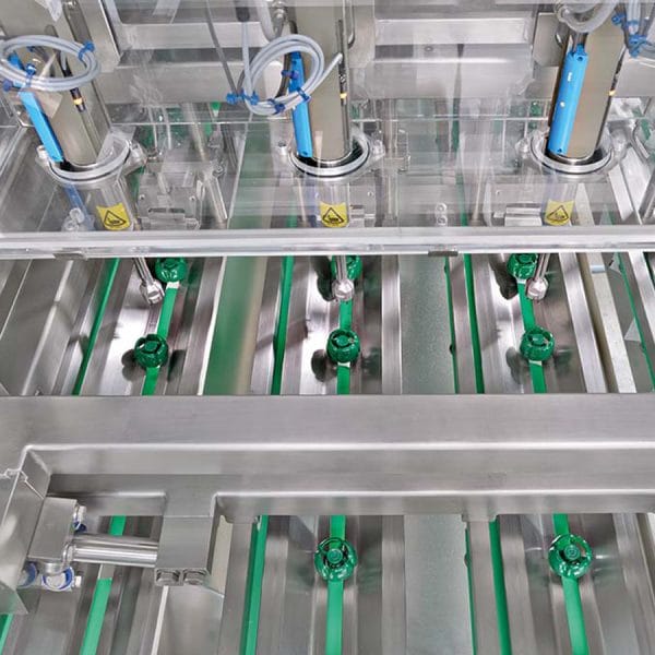 SN Maschinenbau, SN SF 400 Hygienic, PPiTG, center spout, premade, center fitment, spout pouches